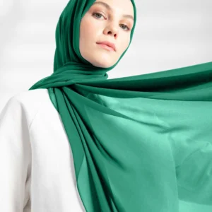 Crepe Chiffong Hijab -Mörkgrön - Färgkod 30 - Image 3