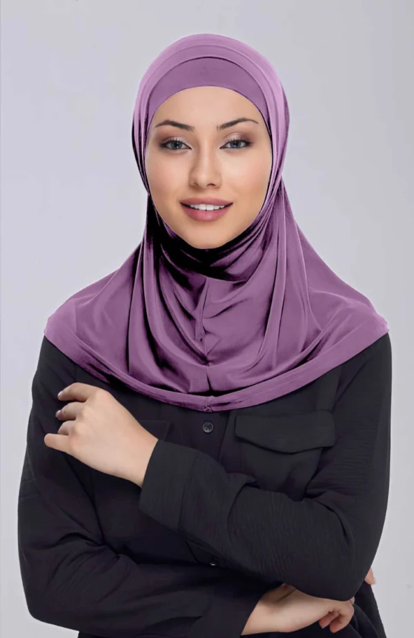 Benilly-Amira-tvadelat-hijab.webp