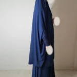 Två Delar Jilbab Abaya Marinblå med huva och matchande kjol Elegant marinblå abaya för vardag, bön och festliga tillfällen Modest och komfortabel tvådelad jilbab för kvinnor