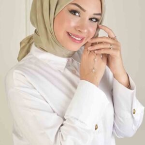 Kvadratisk hijab i Vizon 120 cm med diskret rutmönster Elegant hijab sjal i Vizon – modest mode för Ramadan Checked scarf hijab i neutral Vizon-färg