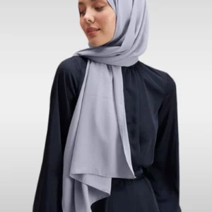 Medina Silk Hijab - Grå - Färgkod 05 - Image 4