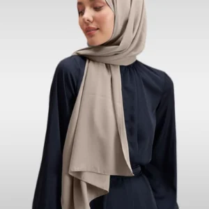 Medina Silk Hijab - Beige -färgkod 20 - Image 4