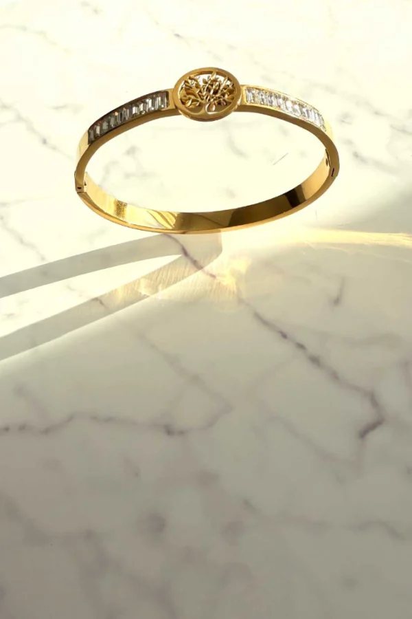 Rostfritt Stål Livets Träd Armband i Guld med detaljerade grenverk Elegant guldfärgat armband med Livets Träd-symbolik Unisex smycke – Rostfritt Stål Livets Träd Armband, perfekt som present