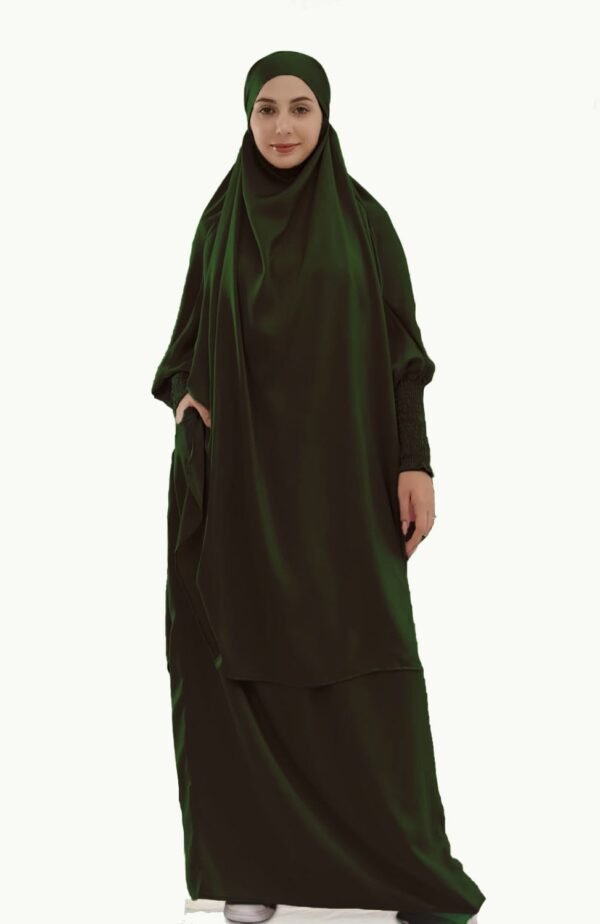 Benilly-Tracksuit-green.jpg