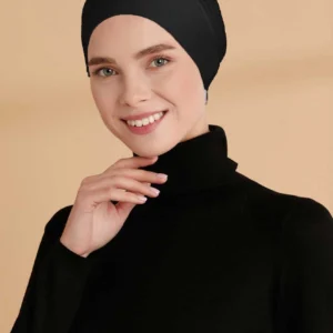 Underslöja elastisk i svart för hijab Svart underslöja i mjukt stretchmaterial Elastisk underslöja som sitter stadigt under hijab