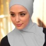 Ninja underslöja Grå med elastisk passform för hijab Bekväm och stilren grå underslöja för alla hijabstilar Halkfri Ninja underslöja – Grå som sitter stadigt hela dagen