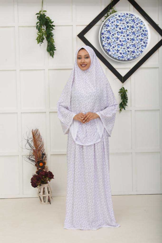 Tvådelat bönekläder set blå med lång överdel och kjol Elegant blå böneklädesset för kvinnor, perfekt för Ramadan och Eid Komfortabel och blygsam hijab-basis med tvådelat bönekläder set