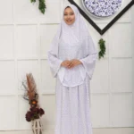 Tvådelat bönekläder set för kvinnor i lila färg Lila bönekläder dam med lång överdel och kjol Bekvämt böneset för Ramadan och daglig bön